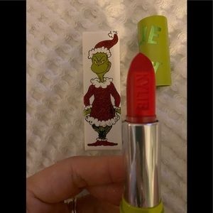 KYLIE GRINCH LIPSTICK